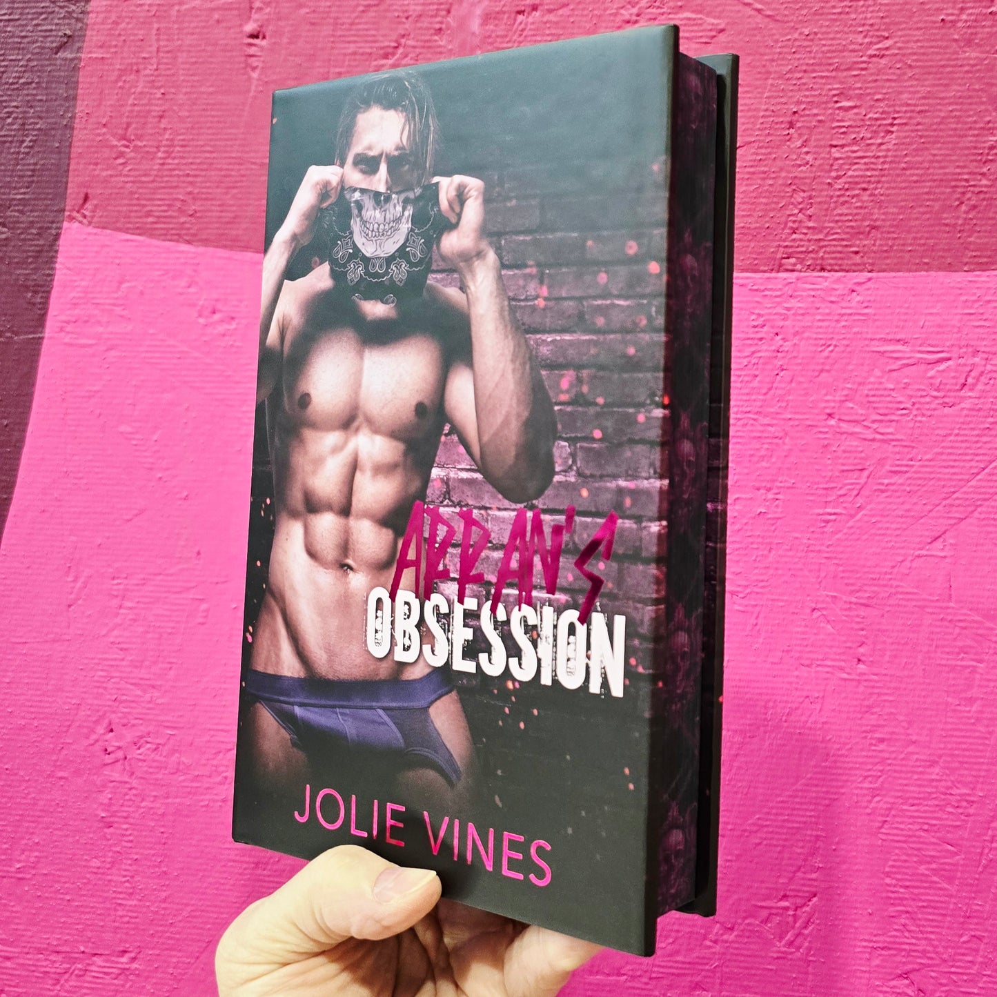 Arran's Obsession by Jolie Vines (Baddies Exclusive Edition, Signed)